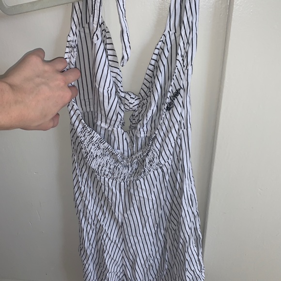 Volcom Romper!! - Picture 2 of 2